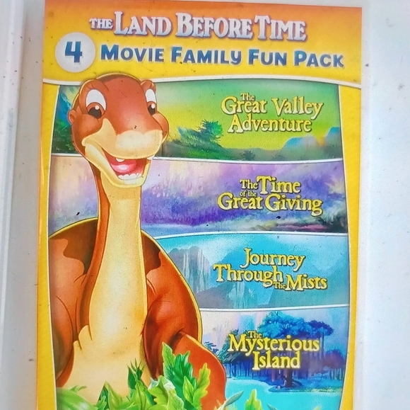 Land before time. Movie family fun packs. Dvds - Picture 3 of 3